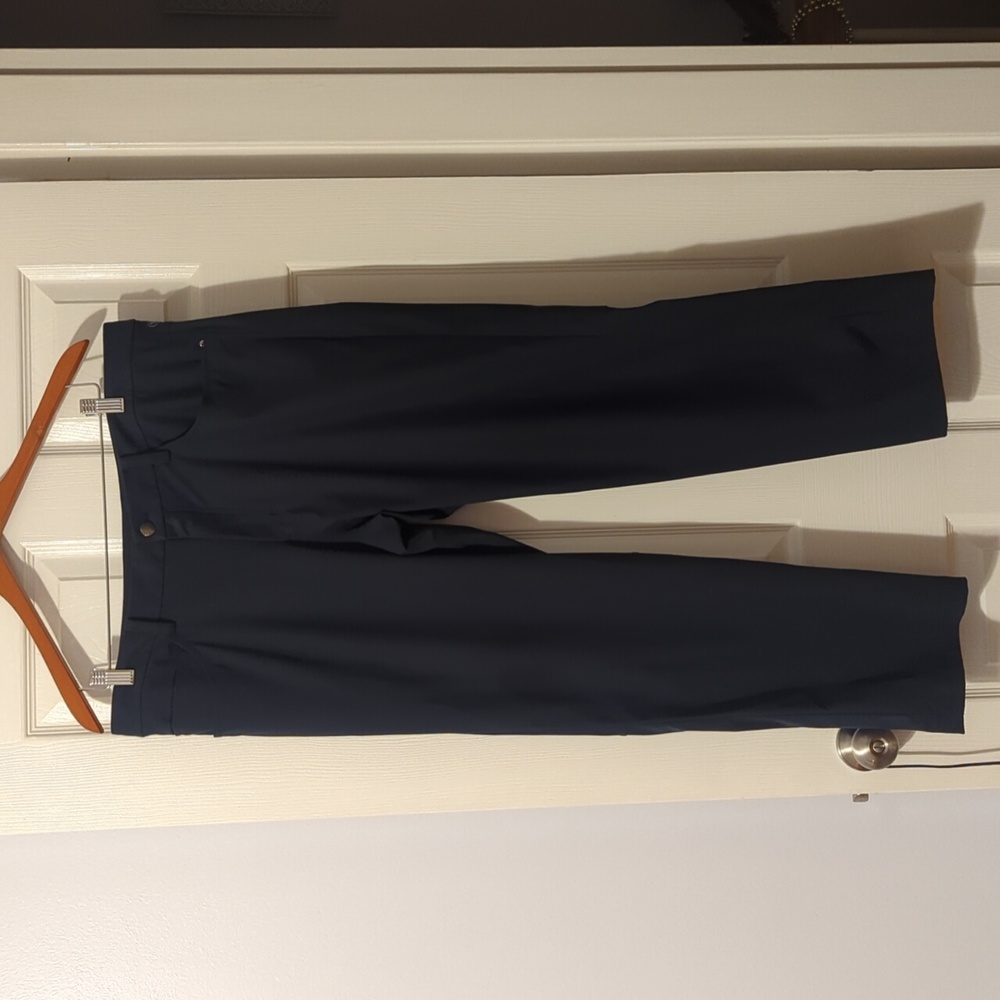 Men's Lululemon navy dress pants